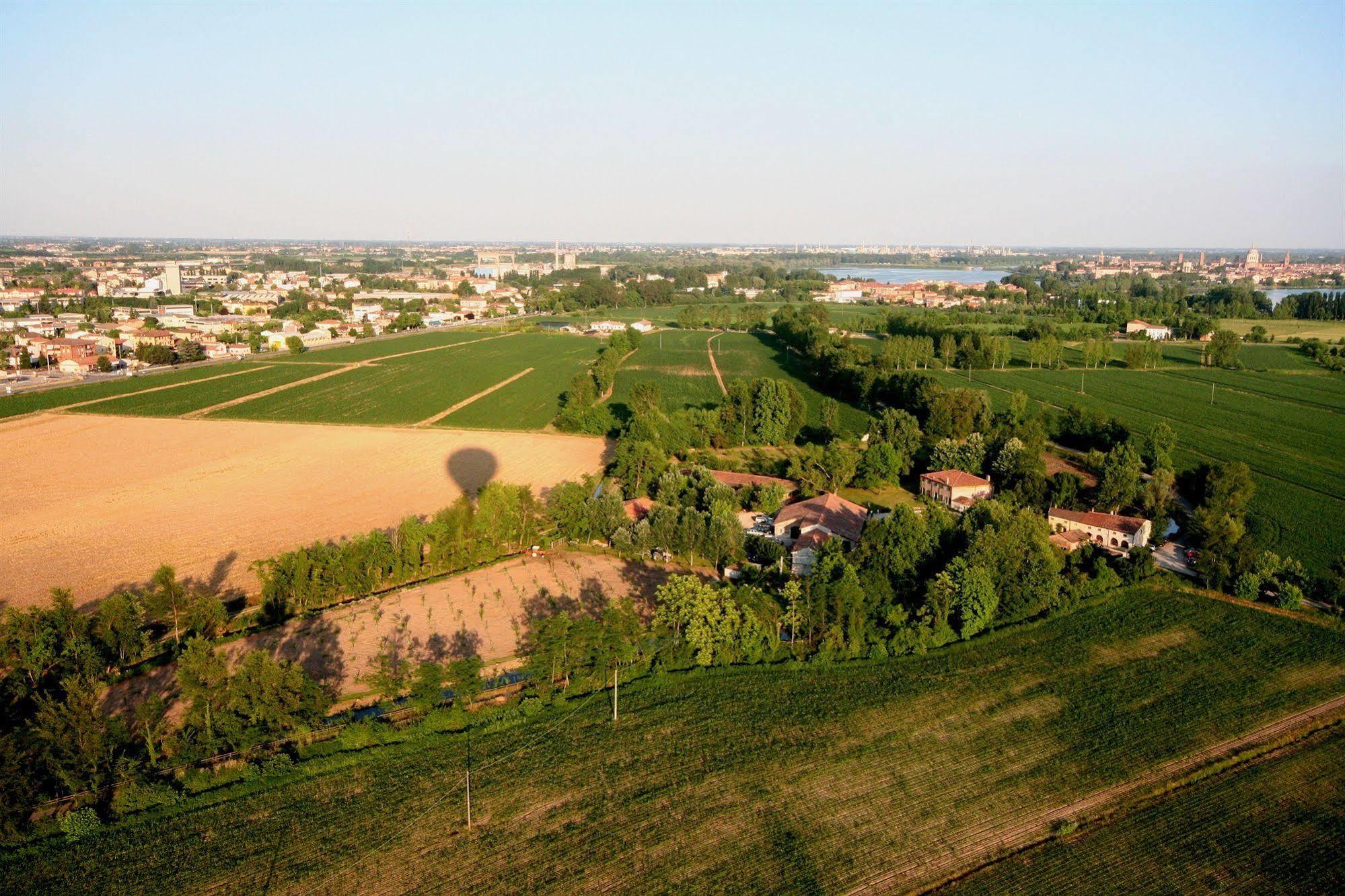 Agriturismo Corte San Girolamo Mantova Eksteriør bilde